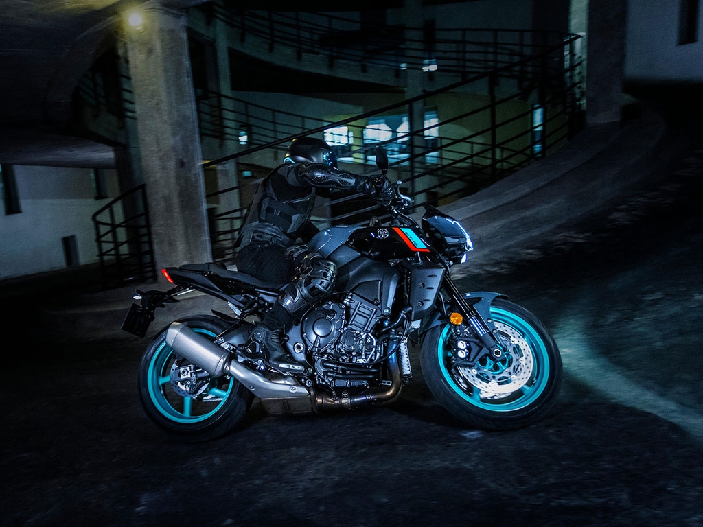 YAMAHA MT-10 (MT10A) MT S/N 1000225 - Image 4